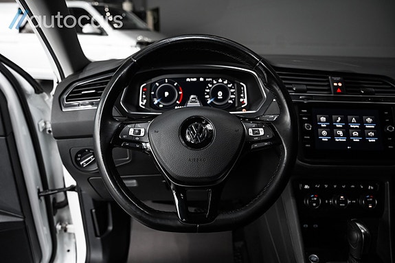 Volkswagen Tiguan Allspace 14 of 26