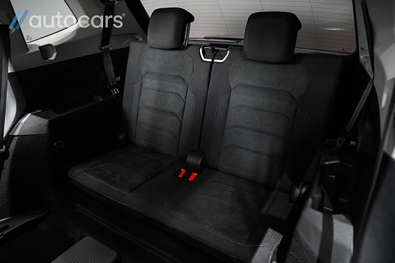 Volkswagen Tiguan Allspace 24 of 26