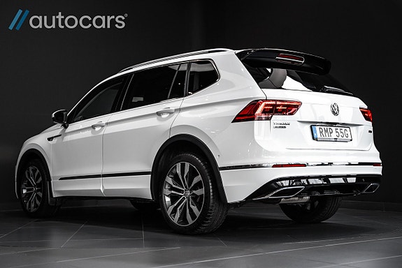 Volkswagen Tiguan Allspace 4 of 5