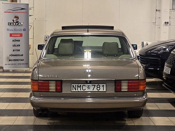 Mercedes-Benz 420 SE 6 of 22