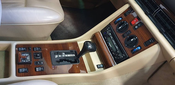 Mercedes-Benz 420 SE 21 of 22