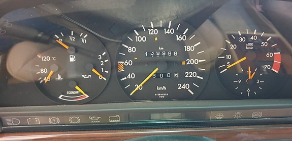 Mercedes-Benz 420 SE 22 of 22