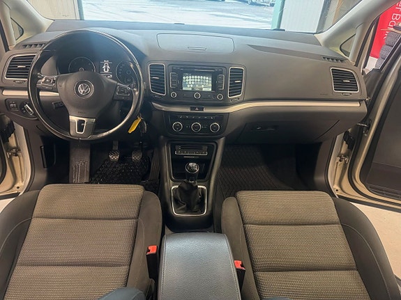 Volkswagen Sharan 14 of 18