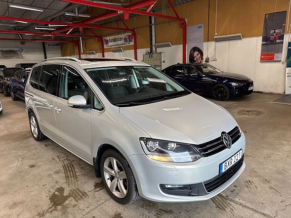 Volkswagen Sharan 3 of 18