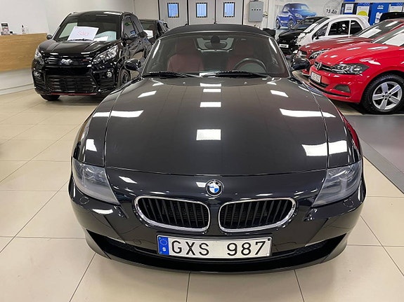 BMW Z4 2 of 5