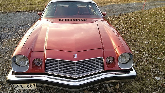 Chevrolet Camaro 7 of 12