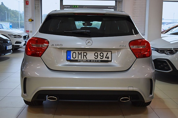 Mercedes-Benz A180 4 of 5