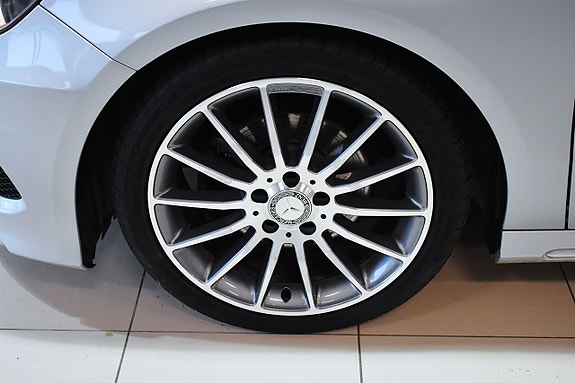 Mercedes-Benz A180 20 of 20