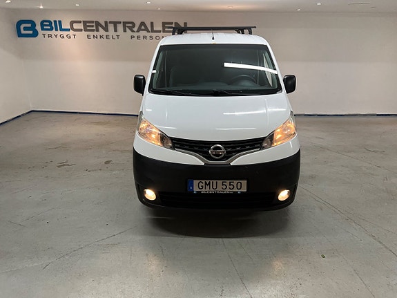 Nissan NV200 5 of 5