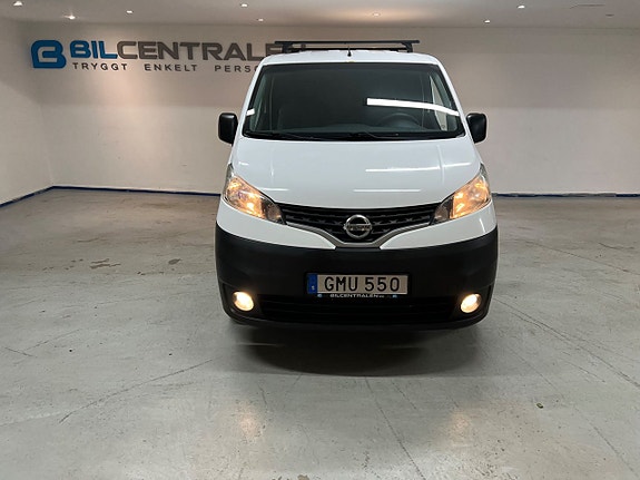Nissan NV200 4 of 5