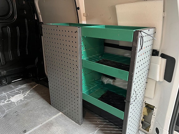 Nissan NV200 11 of 22