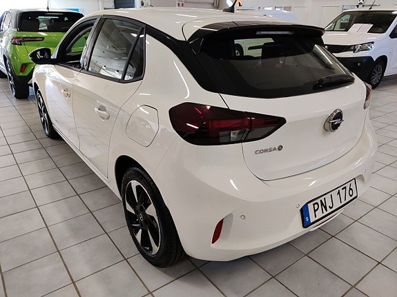 Opel Corsa-e 6 of 8
