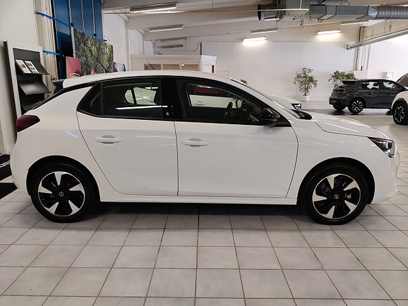 Opel Corsa-e 3 of 5