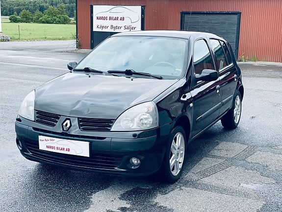 Renault Clio 2 of 5