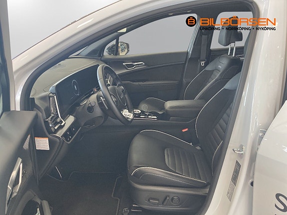Kia Sportage 8 of 14