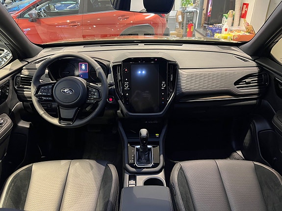 Subaru Forester 7 of 15
