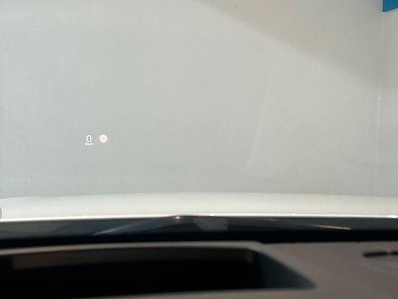 Volvo V90 Cross Country 17 of 27