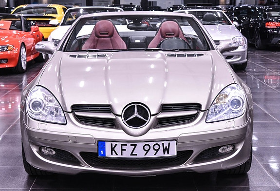 Mercedes-Benz SLK280 3 of 5