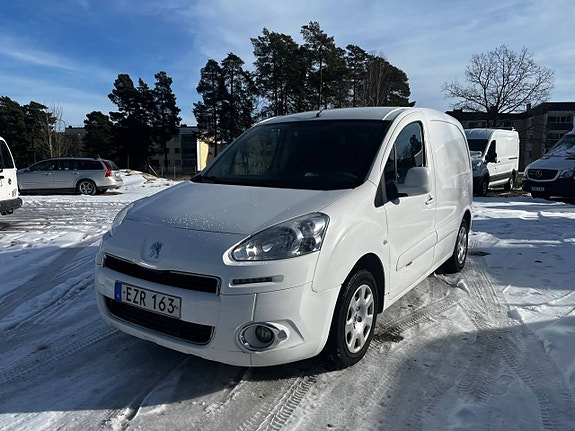 Peugeot Partner 2 of 5