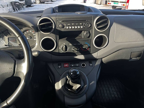 Peugeot Partner 11 of 12