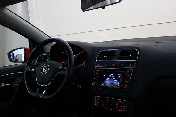 Volkswagen Polo 11 of 14