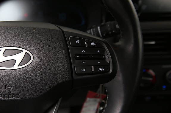 Hyundai i10 13 of 17