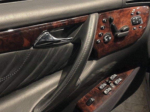 Mercedes-Benz CL600 5 of 5