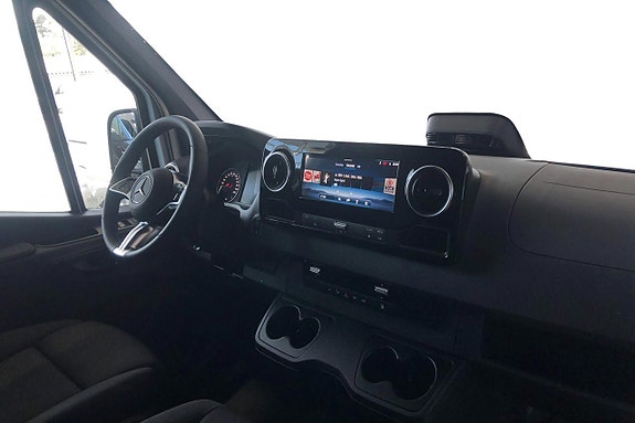 Mercedes-Benz Sprinter 317 8 of 12