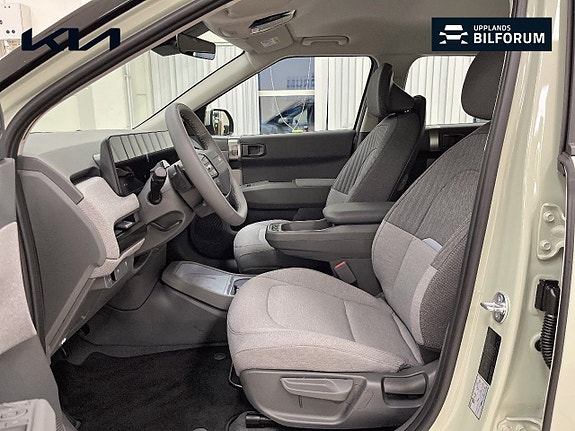 Kia EV3 8 of 16
