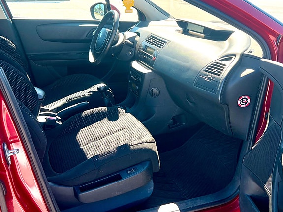 Citroen C4 6 of 7