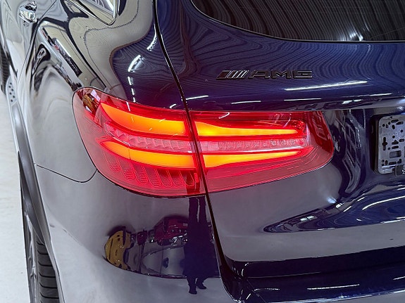 Mercedes-Benz GLC300 de 10 of 19