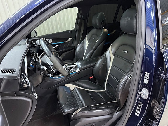 Mercedes-Benz GLC300 de 18 of 19