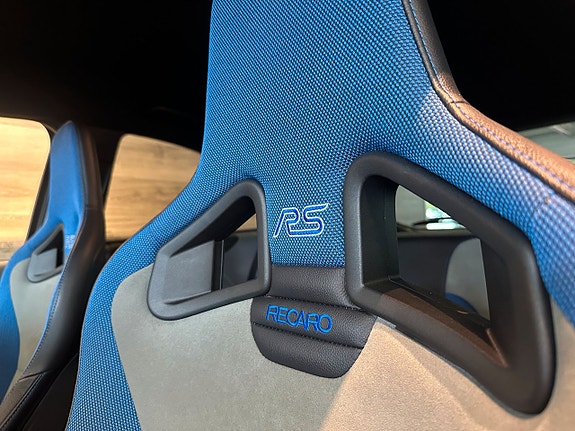 Ford Focus 14 of 21