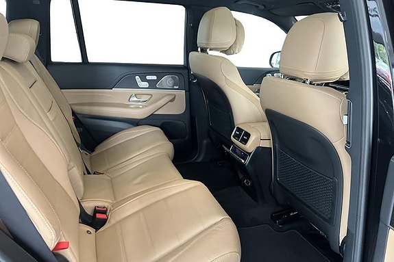 Mercedes-Benz GLS450 d 10 of 13