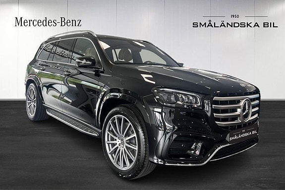 Mercedes-Benz GLS450 d 2 of 13