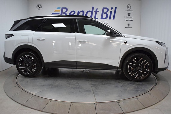 Peugeot 5008 7 of 17