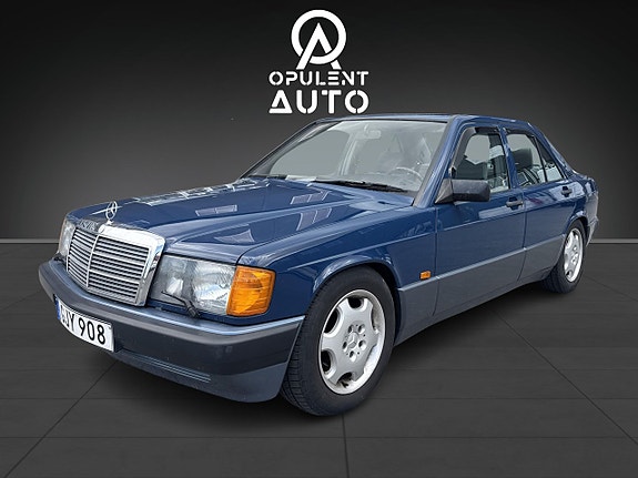 Mercedes-Benz W201 7 of 15