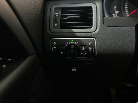 Volvo V70 10 of 21
