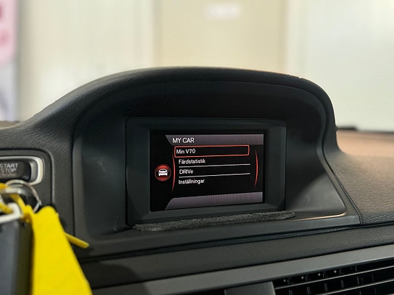 Volvo V70 14 of 21