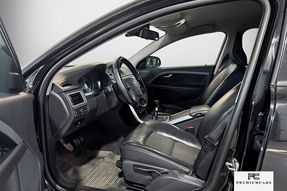 Volvo V70 8 of 21