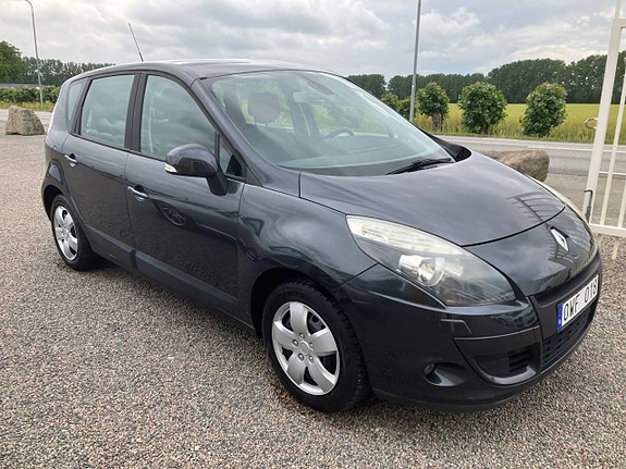 Renault Scenic III 9 of 11