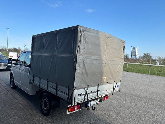 Volkswagen Transporter 4 of 5