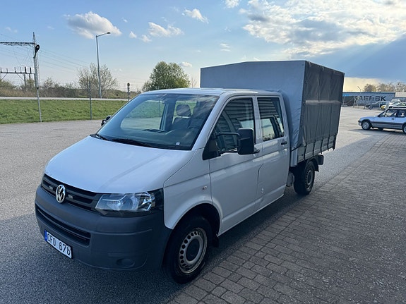 Volkswagen Transporter 3 of 5