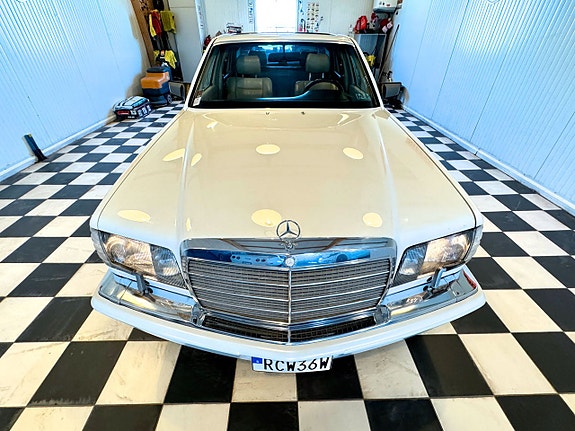 Mercedes-Benz S560 5 of 30