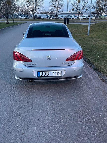 Peugeot 307 CC 5 of 14