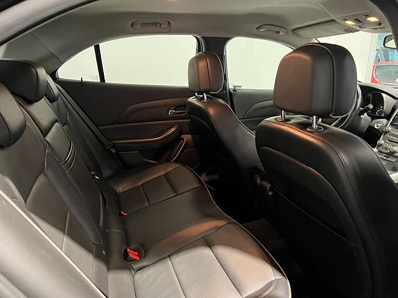 Chevrolet Malibu 6 of 7