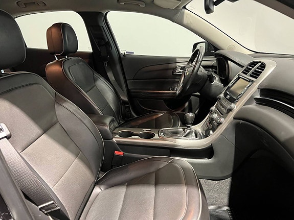 Chevrolet Malibu 5 of 7