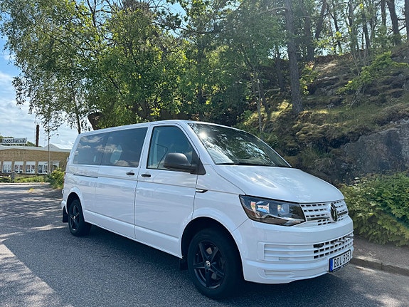 Volkswagen Transporter 2 of 5