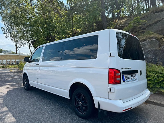 Volkswagen Transporter 3 of 5