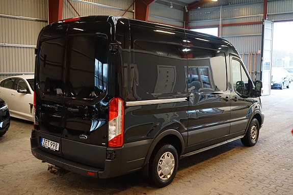Ford Transit 4 of 5